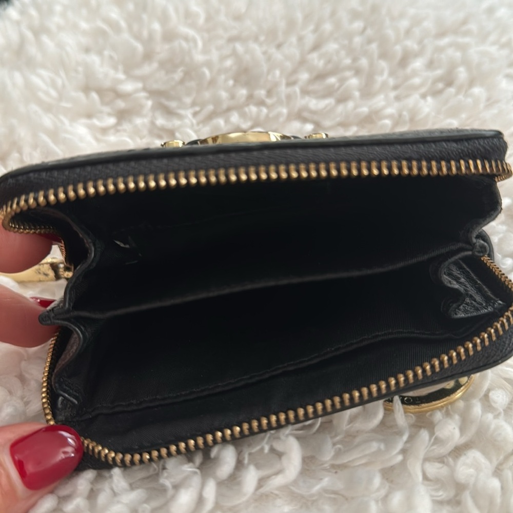 Tory Burch Small zip wallet - Picture 3 of 3